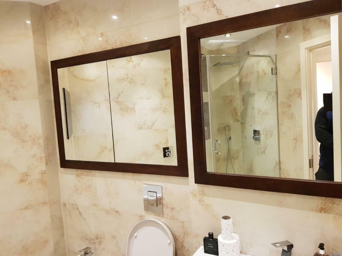 Heart Of Knightsbridge - Stunning Air Conditioned Apartment - 1 Minute Walk From Harrods Лондон Экстерьер фото